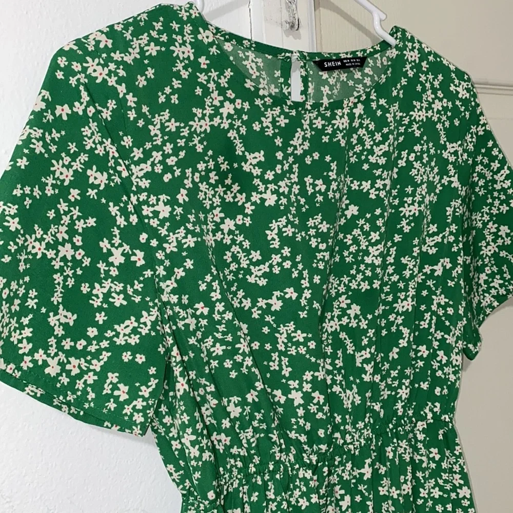 NWOT Shein Green Floral Dress - Picture 7 of 10